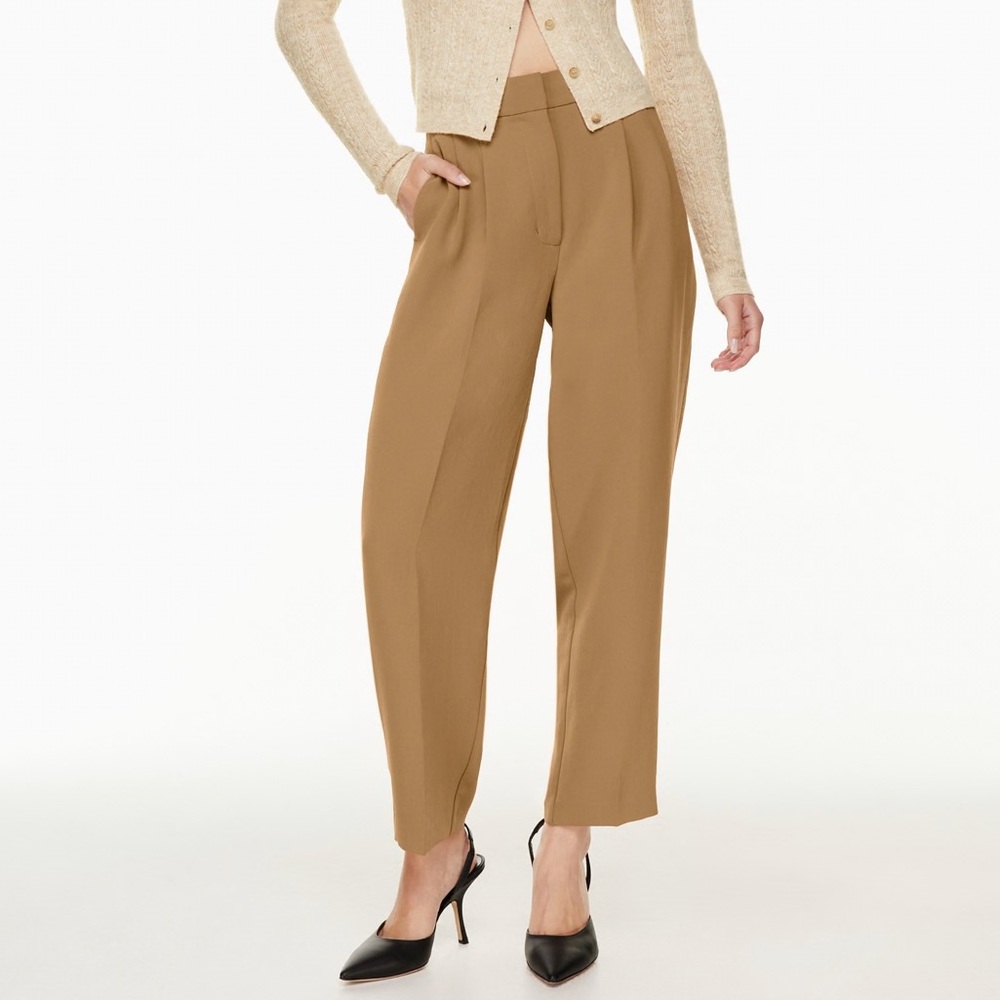 Aritzia Wilfred Carrot Pant